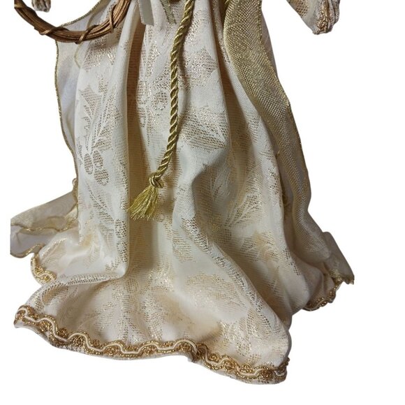 Traditions Vtg Graceful Angel Tree Top With Porcelain Head & Hands Gold Wings - Picture 11 of 11